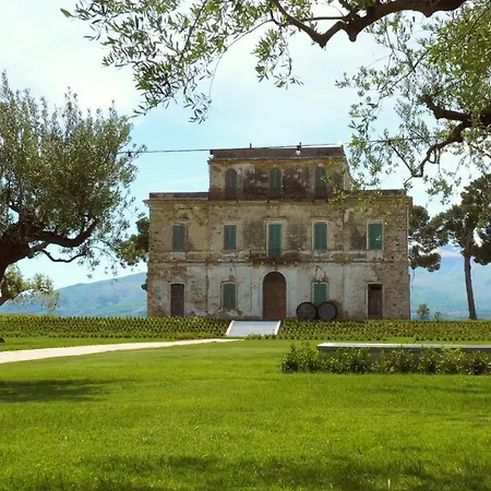 فندق Foresteria Castorani *